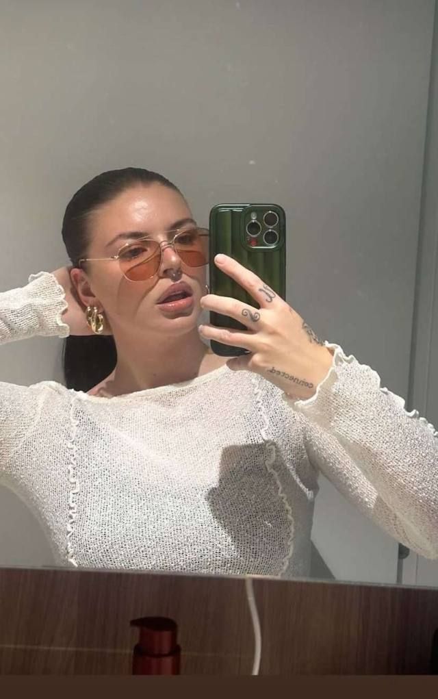 NO PAYMENT REQUIRED- SEXY SINGLE MOM AND LOOKING TO HAVE FUN I’m a sexy mom of two kids. A single mom and I’m very horny al - Image 2